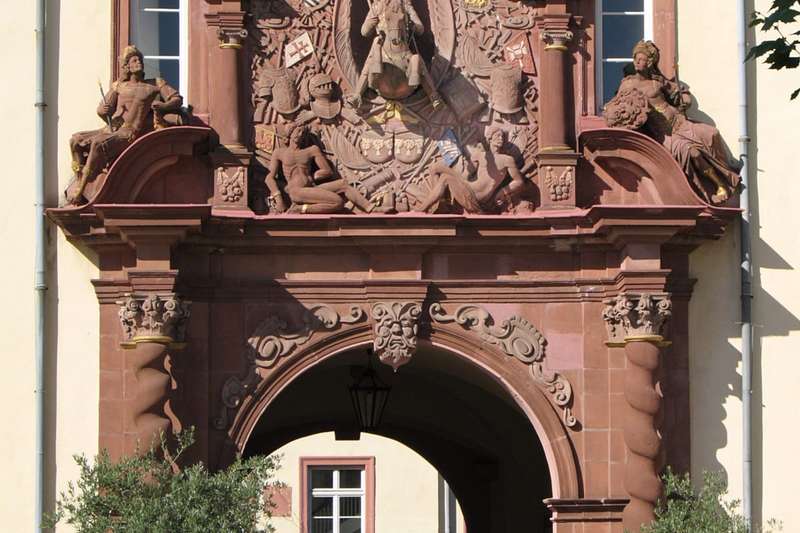 Umzug Bad Homburg vor der Höhe: Schloss und Oberes Tor