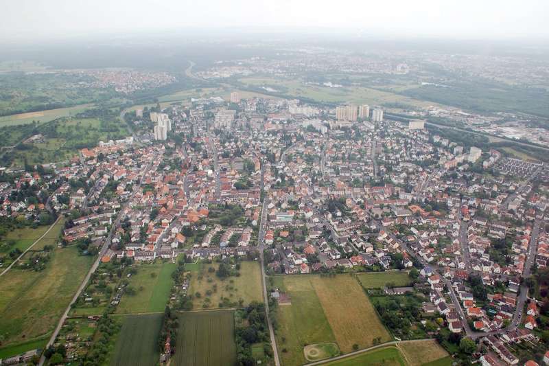 Luftaufnahme des Maintaler Ortsteils Bischofsheim