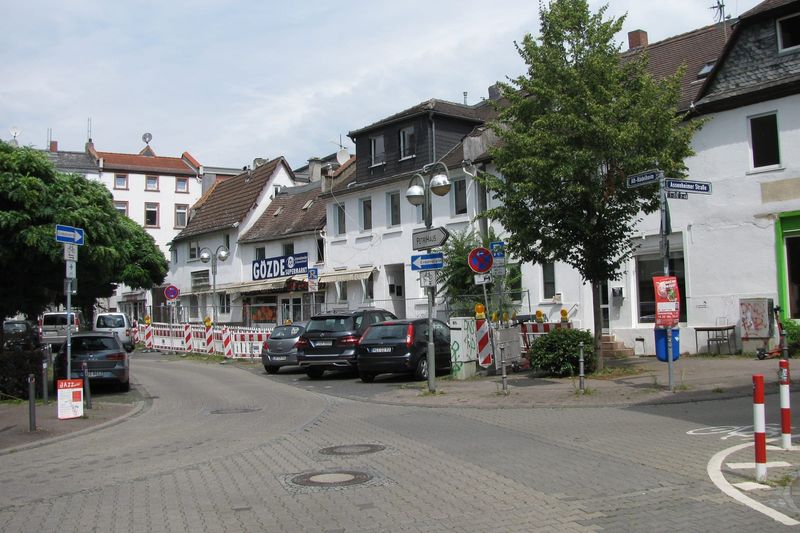 Alt-Rödelheim Straßenblick im Frankfurter Stadtteil Rödelheim