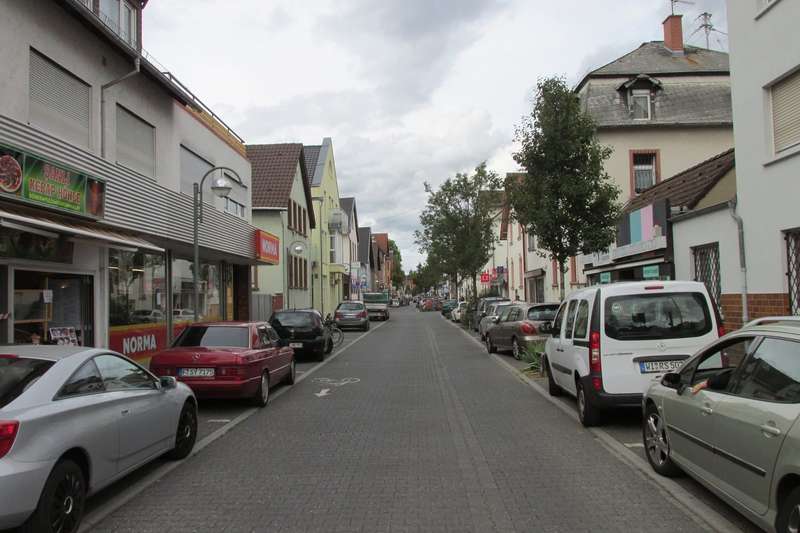 Historische Straße in Alt-Schwanheim Frankfurt